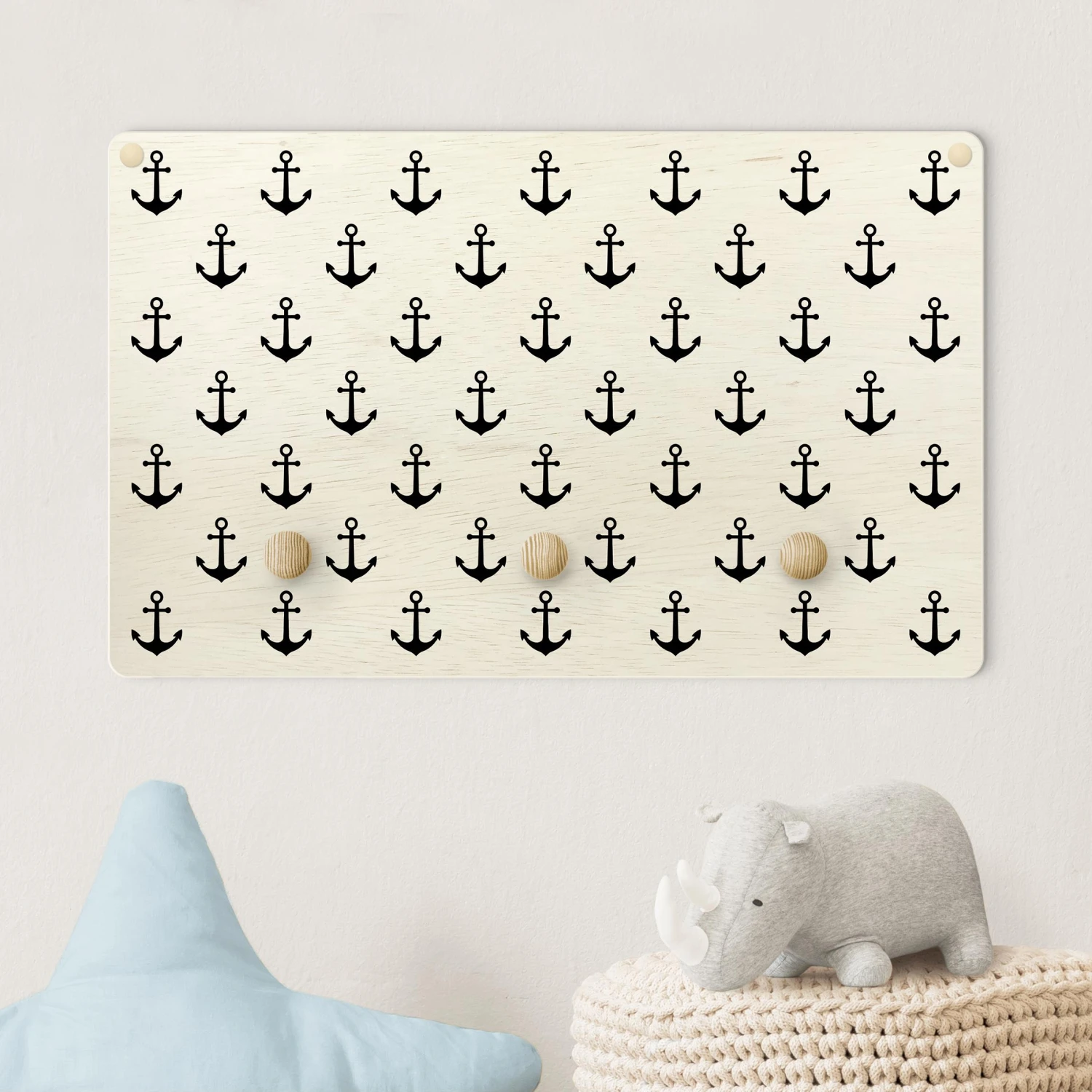 Kindergarderobe Holz - Anker Muster Schwarz In Schwarz 2 Kindergarderobe Holz - Anker Muster Schwarz In Schwarz – Bild 2