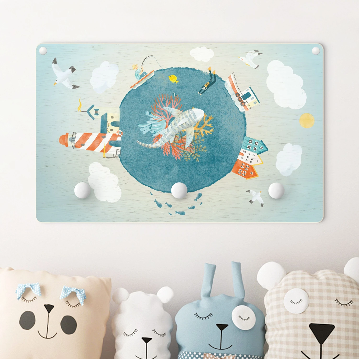 Kindergarderobe Holz - Buntes Treiben Auf Dem Meer In Blau 2 Kindergarderobe Holz - Buntes Treiben Auf Dem Meer In Blau – Bild 2