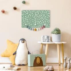 Kindergarderobe Holz - Gezeichnete Kleine Punkte Auf Moosgrün In Grün 10 Kindergarderobe Holz - Gezeichnete Kleine Punkte Auf Moosgrün In Grün -Limango wallart kindergarderobe holz gezeichnete kleine punkte auf moosgrun in grun 2